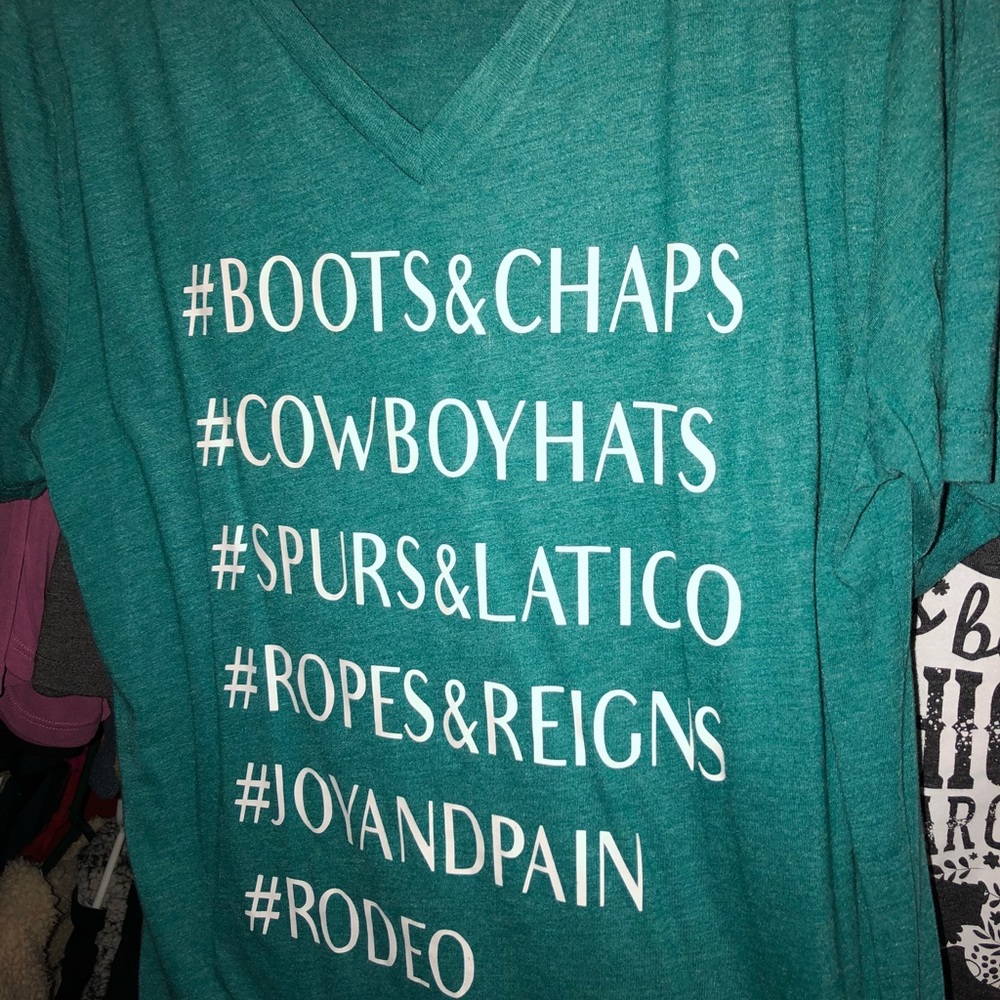 Graphic tee